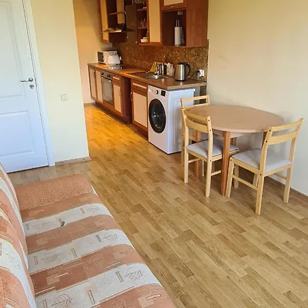 Cozy Oasis Of Light In Daire *